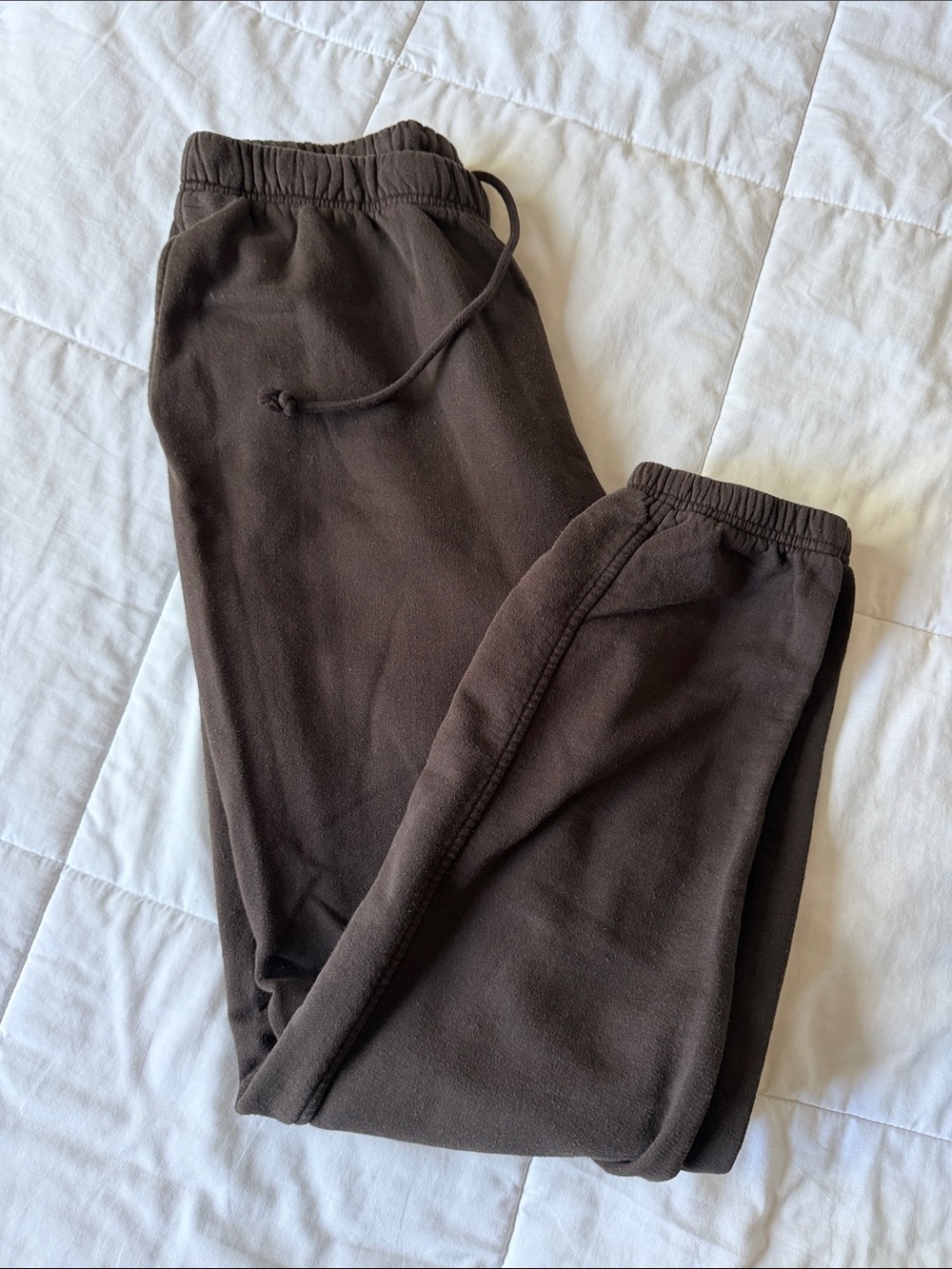 Good American Men's Dark Brown Drawstring Joggers
